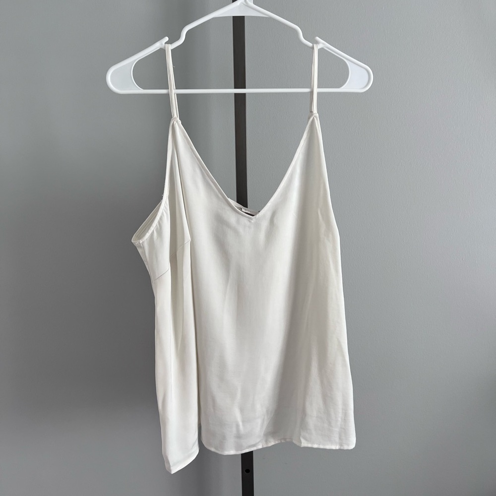 Bundle: A New Day Cami Tank Tops